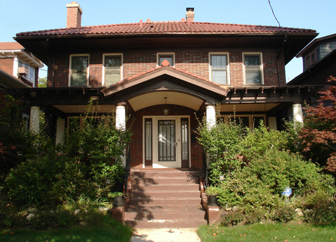 621 Poplar Mayer House