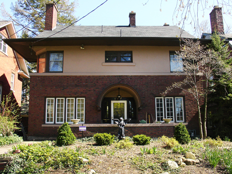 627 W 6th Allen House